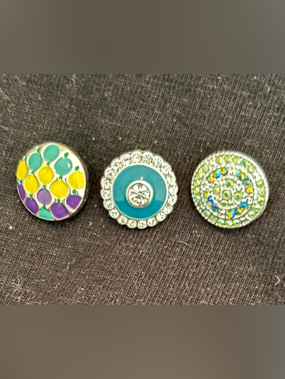 Turquoise Crystal Round Snap Brooch